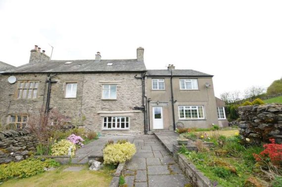 5 Bedroom Semi-Detac...